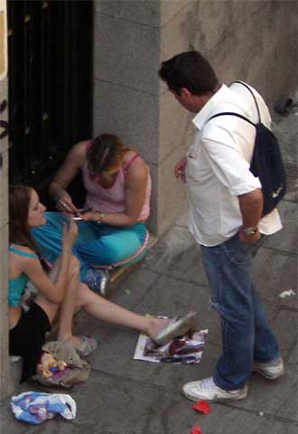 LOS VECINOS RETRATAN LA DEGRADACIÓN