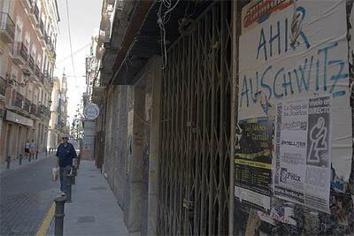 Calle de San Francisco, una de las zonas más degradadas de Alicante.