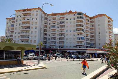Bloque de viviendas construido ilegalmente en El Puerto de Santa María.