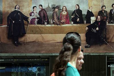 Las fotografías de 'Alatriste' visten tres calles del entorno de Callao