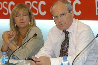 El ministro de Industria, José Montilla, y la vicepresidenta del PSC, Manuela de Madre.