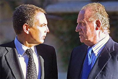 ZAPATERO COMUNICA AL REY EL NOMBRAMIENTO DE CLOS