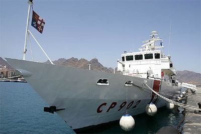 La patrullera italiana llega por fin a Canarias