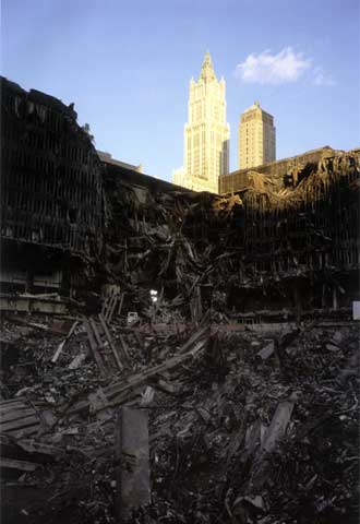Imagen de los escombros de la torre norte publicada en el libro 'Aftermath', de Joel Meyrowitz, editado por Phaidon.