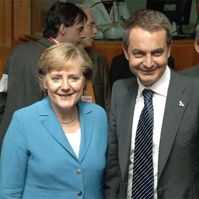 Merkel y Rodríguez Zapatero, en junio pasado en Bruselas.