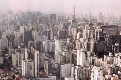 Vista general de São Paulo. Reproducción del catálogo de la exposición  Ciudades, arquitectura y sociedad. 