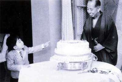 CON SU ABUELO, EL PRIMER MINISTRO