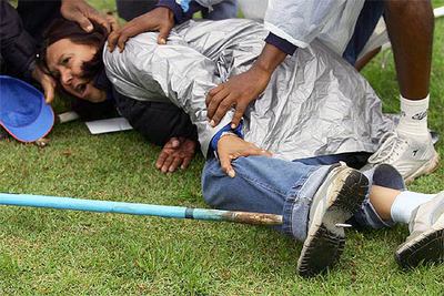 JUEZ HERIDA EN UN PIE CON UNA JABALINA