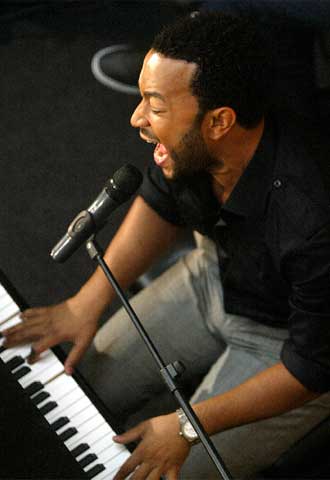 John Legend, en el concierto que ofreció en BMGAriola.