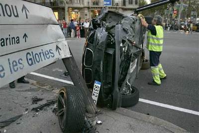 Estado en que quedó el BMW tras el choque.