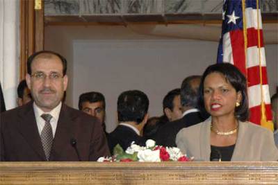 CONDOLEEZZA RICE, EN BAGDAD