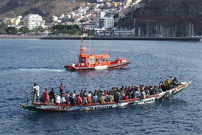 Una embarcación con 103 inmigrantes indocumentados llega a la isla de La Gomera el pasado 10 de agosto.