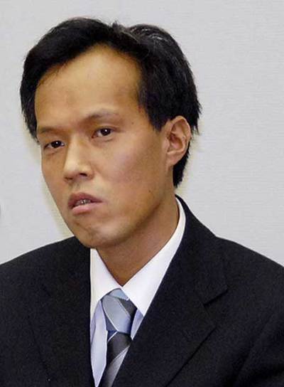 Mitsutaka Uchikoshi.