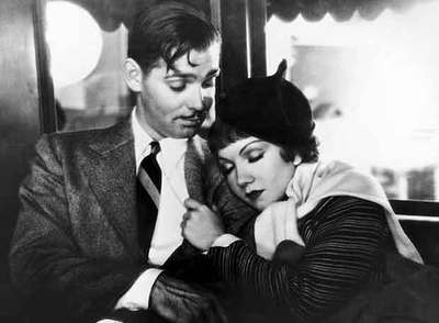 Clark Gable y Claudette Colbert, en  Sucedió una noche. 