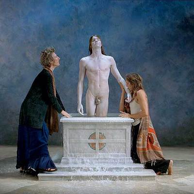 Imagen del vídeo  Emergencia,  de Bill Viola.