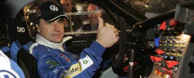 Carlos Sainz, en la presalida del Dakar desde el Santiago Bernabéu.