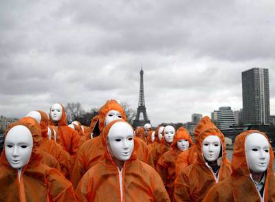 Protesta en París en el quinto aniversario de  Guantánamo