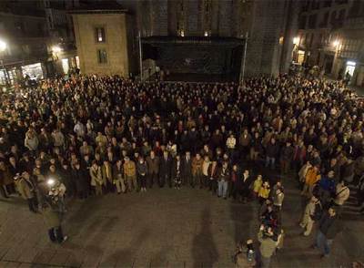 Todos salvo Batasuna condenan la violencia