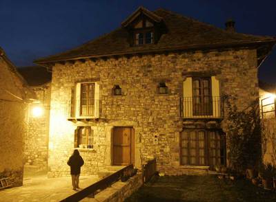 Casa rural en Fago (Huesca) propiedad del alcalde asesinado, Miguel Grima.