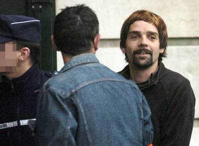 POLÉMICA ENTRE JUECES