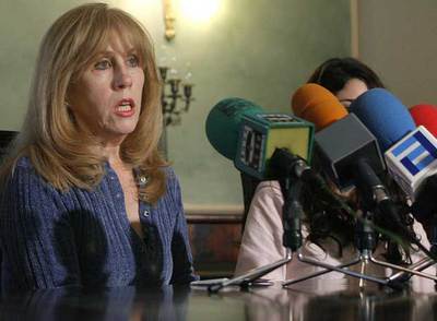 María Amor Rodríguez, la abuela de los niños, dijo ayer que éstos partirán hacia Israel en 10 días.