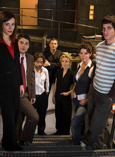 De izquierda a derecha, Fanny Gautier, Roger Coma, Enrique Arce, Pep Munné, Sonia Almarcha, Juana Acosta y Quim Gutiérrez.