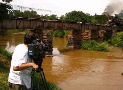 Un momento del rodaje de la serie documental de TVE  Camino a casa.  