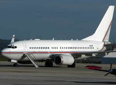 El avión que usó la  CIA en el secuestro de El Masri, fotografiado en el aeropuerto de Palma el 23 de enero de 2004, antes de volar a Skopje.