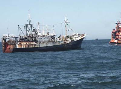 El buque  Marine I,  cuando se encontraba fondeado a 12 millas de las costas de Mauritania, el pasado viernes.