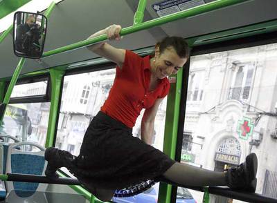 Danza en el autobús urbano de Vigo