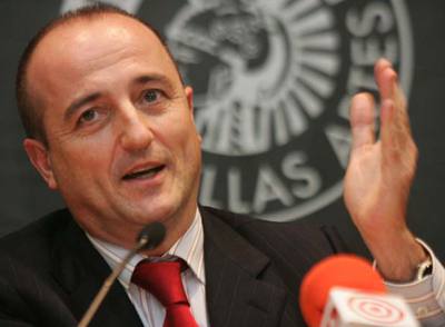 Miguel Sebastián, durante la mesa redonda de ayer.