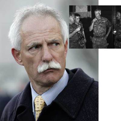 BRINDANDO CON EL GENOCIDA