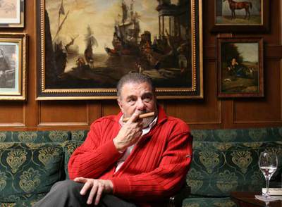 Juan Luis Galiardo, el lunes en Madrid, donde protagoniza la obra  Humo,  de Juan Carlos Rubio.