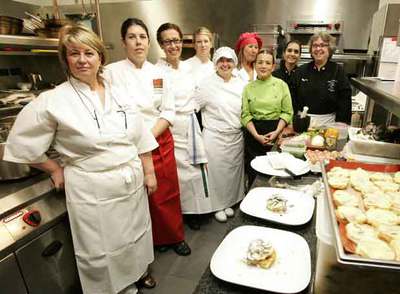 Las cocineras, durante su encuentro en Madrid.