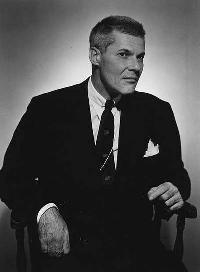 El escritor estadounidense Glenway Wescott.