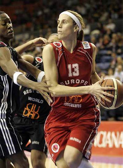 Amaya Valdemoro, en el partido de las estrellas de la Euroliga.