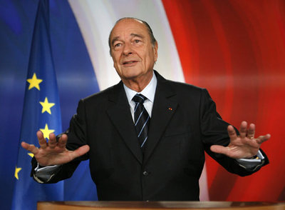 Chirac se dirige a los franceses a través de un discurso televisado ayer desde el palacio del Elíseo.