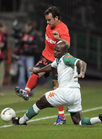 Wome cierra el paso a Aspas.