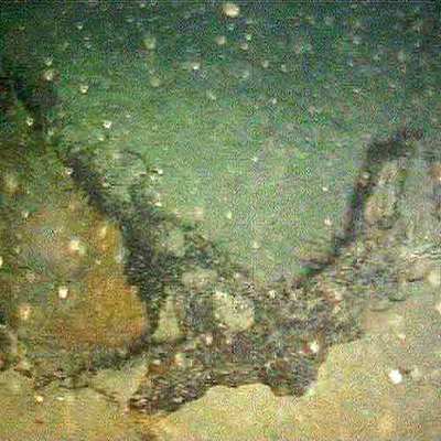 Ancla descubierta en el mismo lugar que se encontró el  Sussex. 