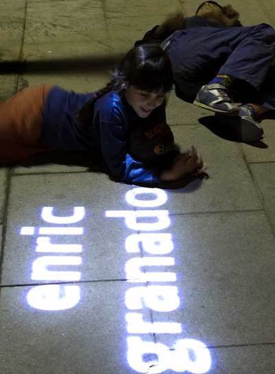 Homenaje luminoso a Granados