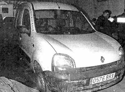 La furgoneta Kangoo robada en Alcalá de Henares.