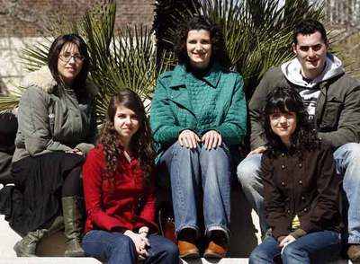 Silvia Lobo, Lorena García, Irena Paulikaite, Jennifer Ruiz y Fernando Díaz, premios extraordinarios de bachillerato o FP.