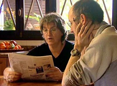 Carmen Font y Carlos Cristos, en una escena del documental  Las alas de la vida. 