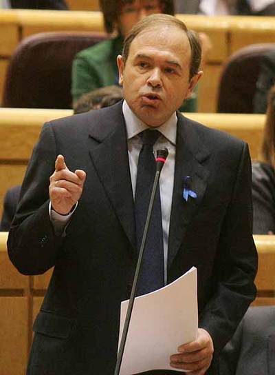 MOTIVOS PARA OCULTAR LAS FUENTES