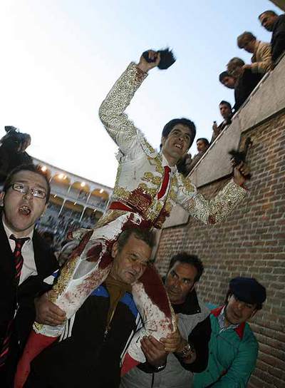 Alejandro Talavante abrió ayer la puerta grande.