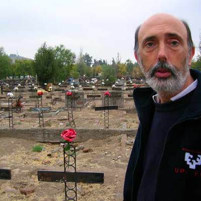Francisco Etxeberria, en el Patio 29 del Cementerio General de Santiago.