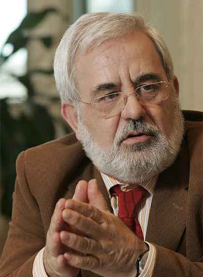 Miguel Ángel Quintanilla.