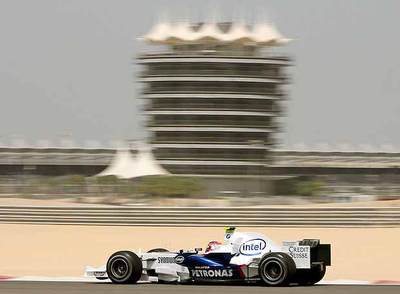 Robert Kubica, el piloto polaco de BMW, ayer en el circuito Shakir, de Bahrein.