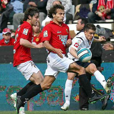 D'Alessandro centra ante la oposición de Generelo y Calvo.