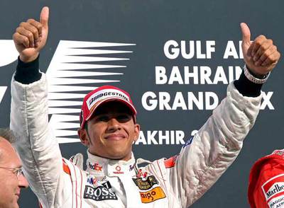 Lewis Hamilton, feliz con su segundo puesto en el Gran Premio de Bahrein.